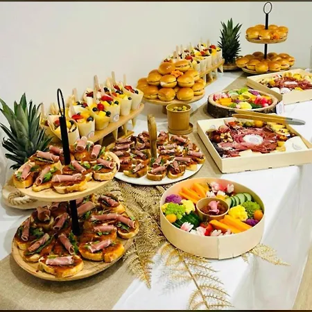 فندق Human Restaurant Park