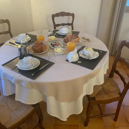 Hotel Human Restaurant Park Villecroze