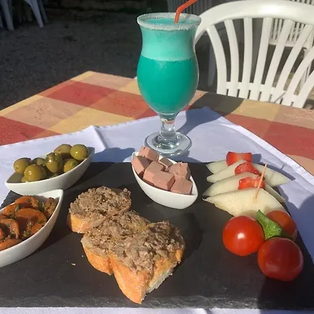 Human Restaurant Park Hotel 2*