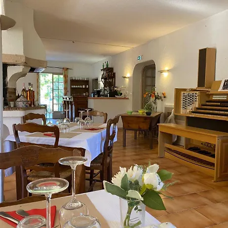 Hotel Human Restaurant Park Villecroze