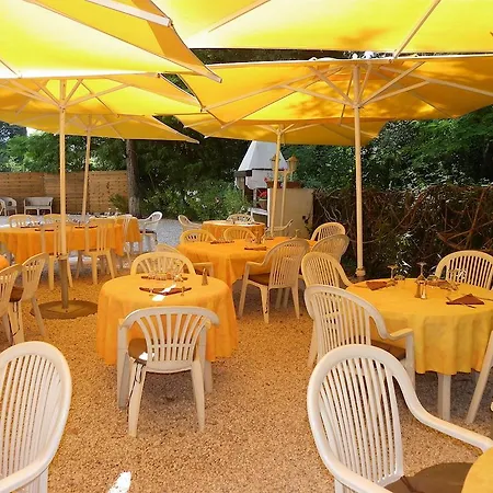 Human Restaurant Park Hotel 2*