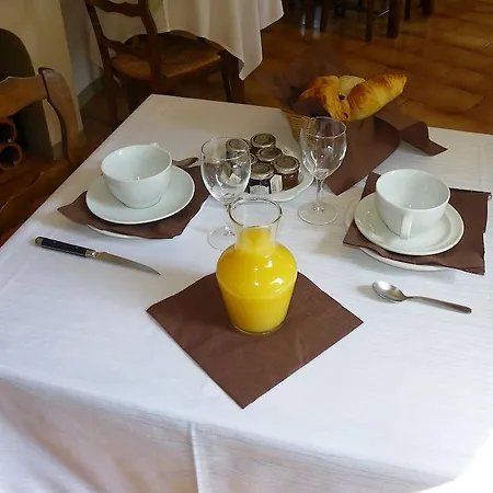 Human Restaurant Park 2* Villecroze