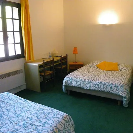 Hotel Human Restaurant Park 2*